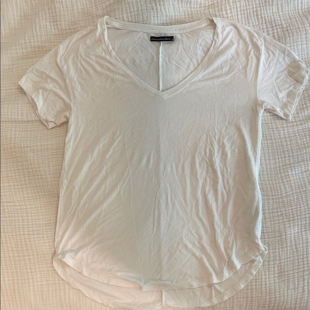 Abercrombie & Fitch Cream V-Neck Tee